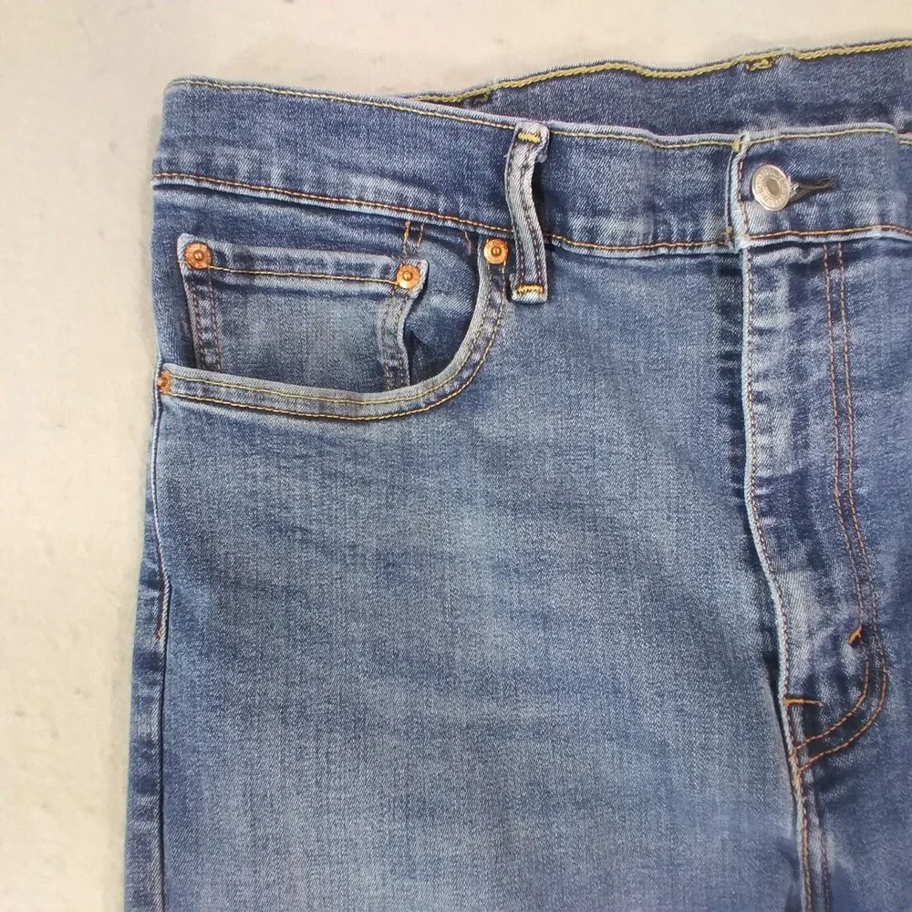 Levi's 502 jeans men's 38 x 30 slim straight blue stretch denim pants